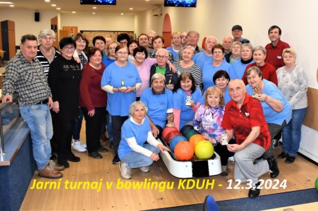 spol. turnaj bowling
